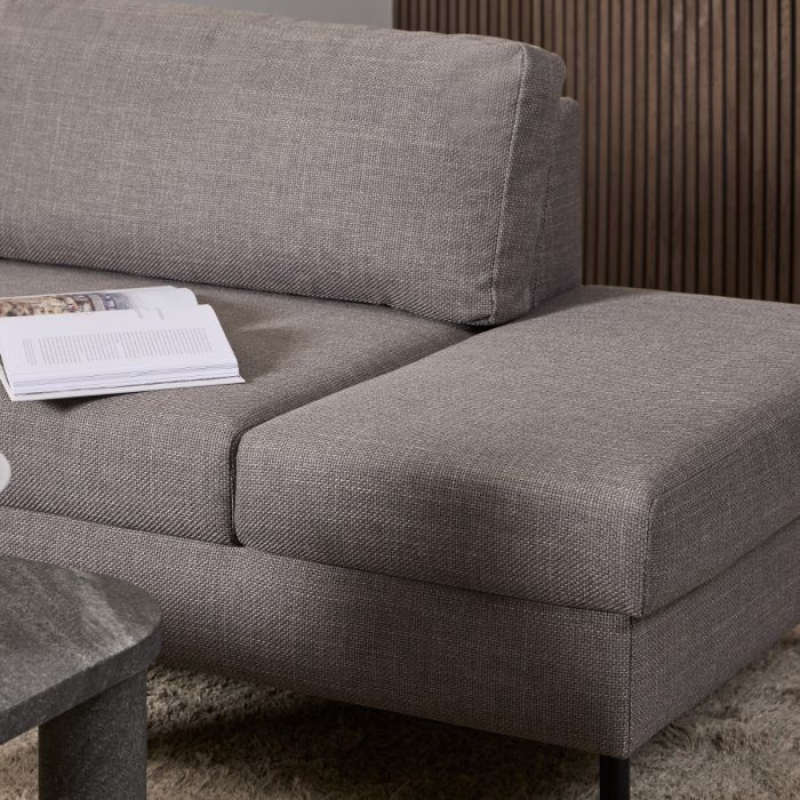 Omaha Right-Hand Facing Corner Sofa in Light Grey-Brown Fabric – Contemporary Comfort with Modern Style