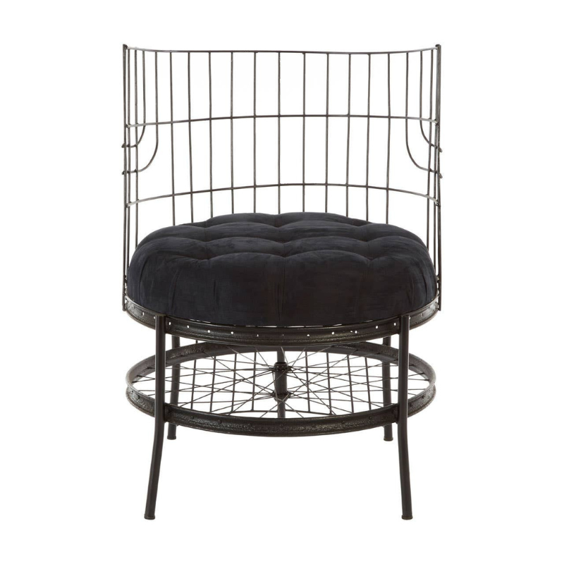 Mantis Black Finish Chair – Sleek Contemporary Design with Bold Sculptural Style