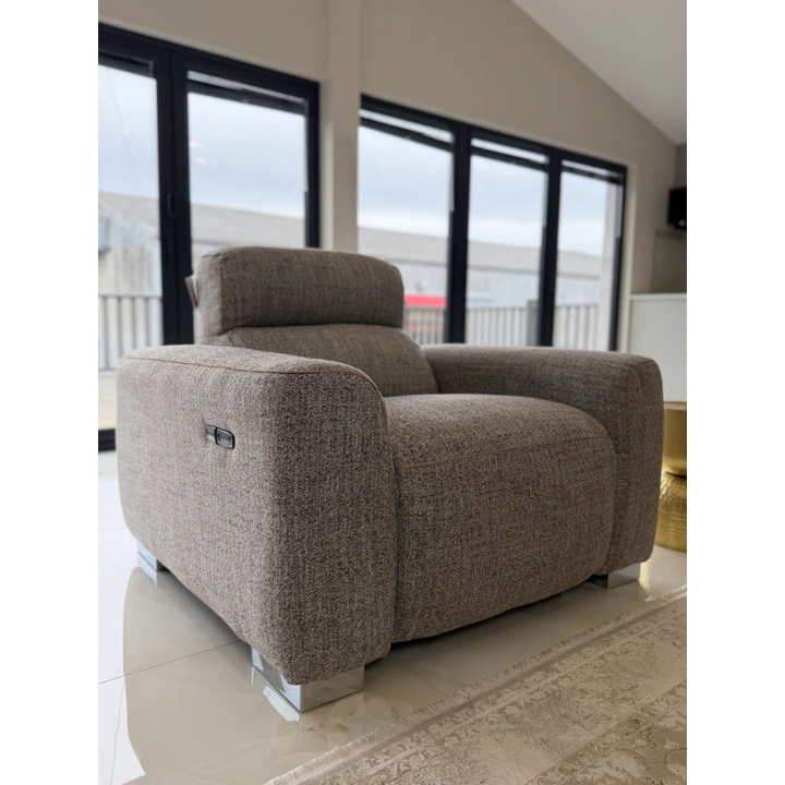 Toronto Beige Electric Recliner Armchair – Fabric Reclining Chair with Modern Comfort